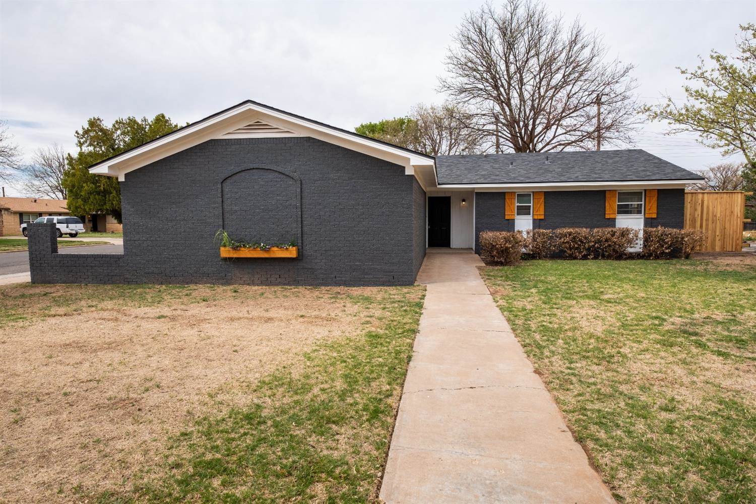 5522 12th Street, Lubbock, TX 79416