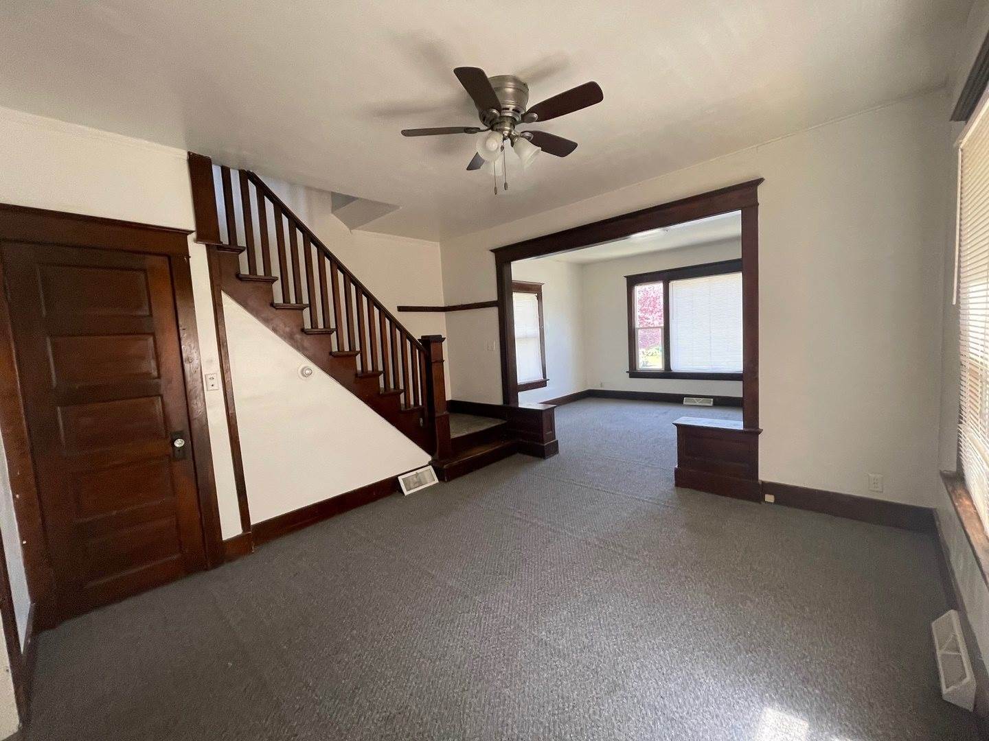 814 South Walnut Avenue, Freeport, IL 61032 Listings NextHome First