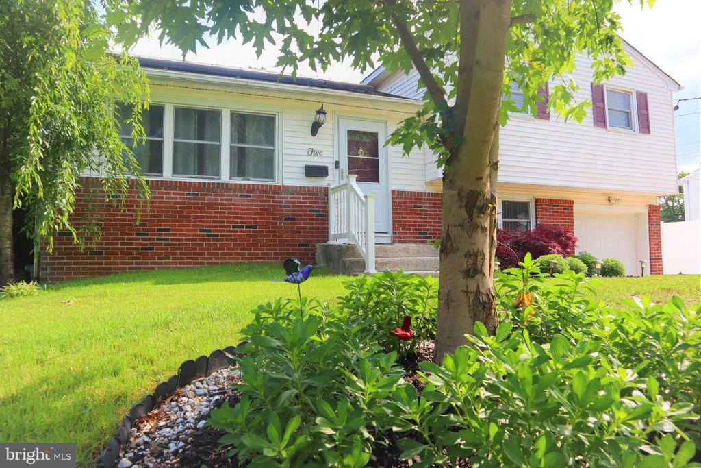 5 Walton Road, Mount Holly, NJ 08060