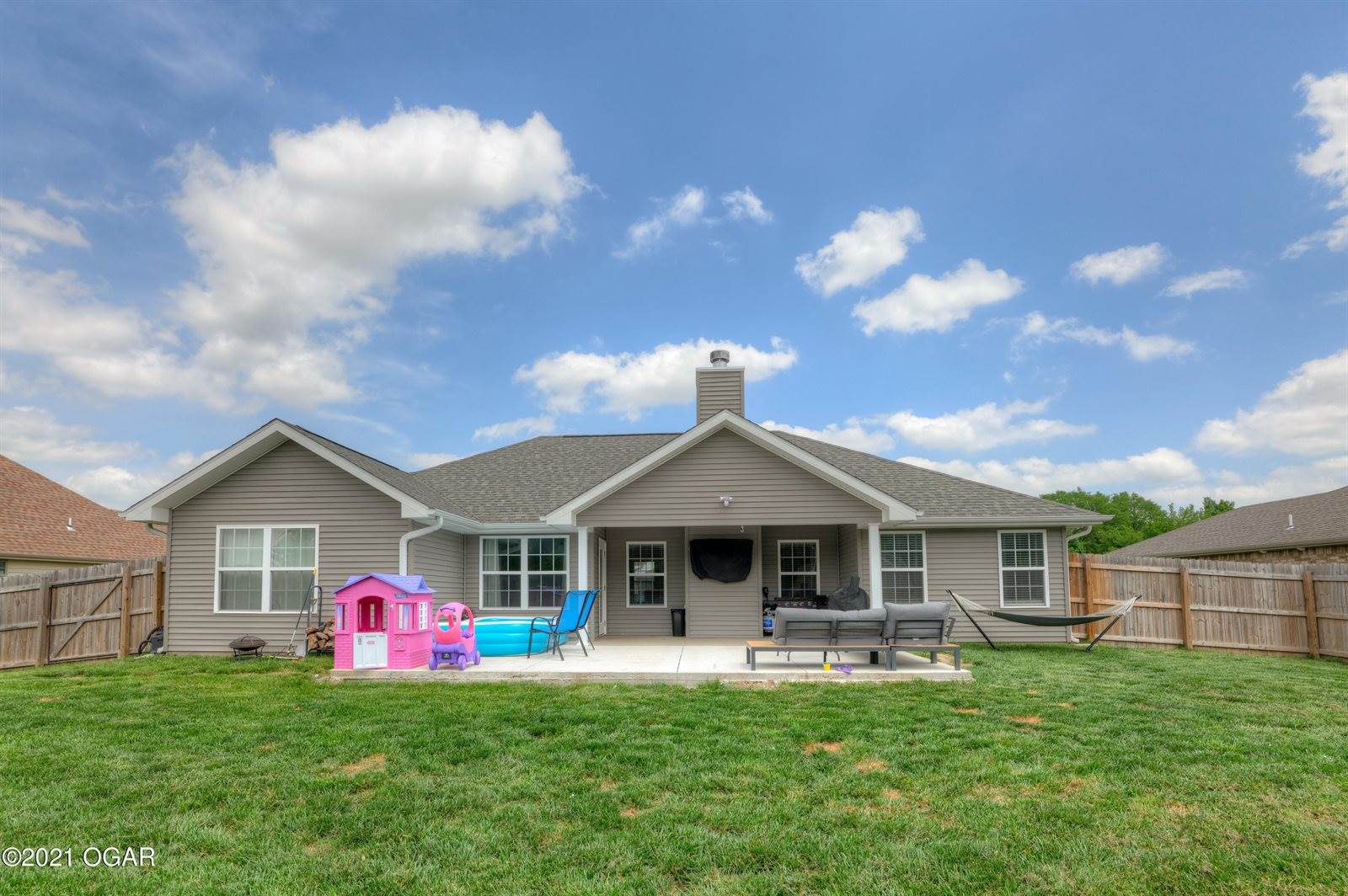 708 Elliott Drive, Carl Junction, MO 64834