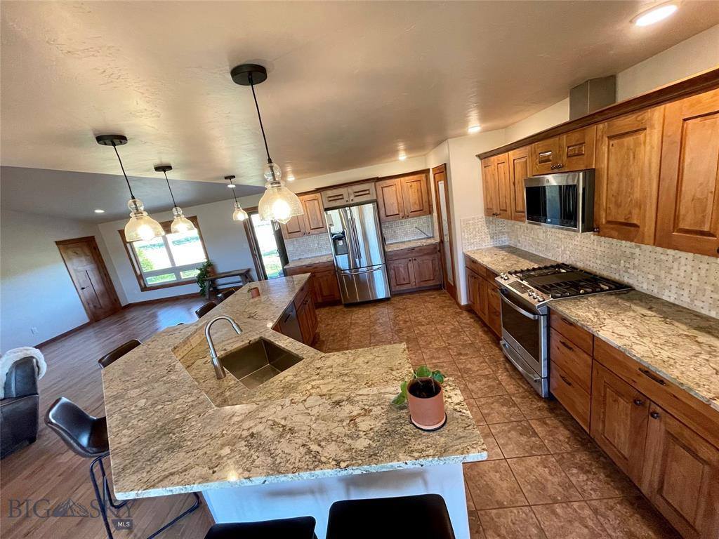 12 Appaloosa Circle, Livingston, MT 59047