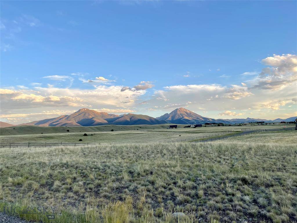 12 Appaloosa Circle, Livingston, MT 59047