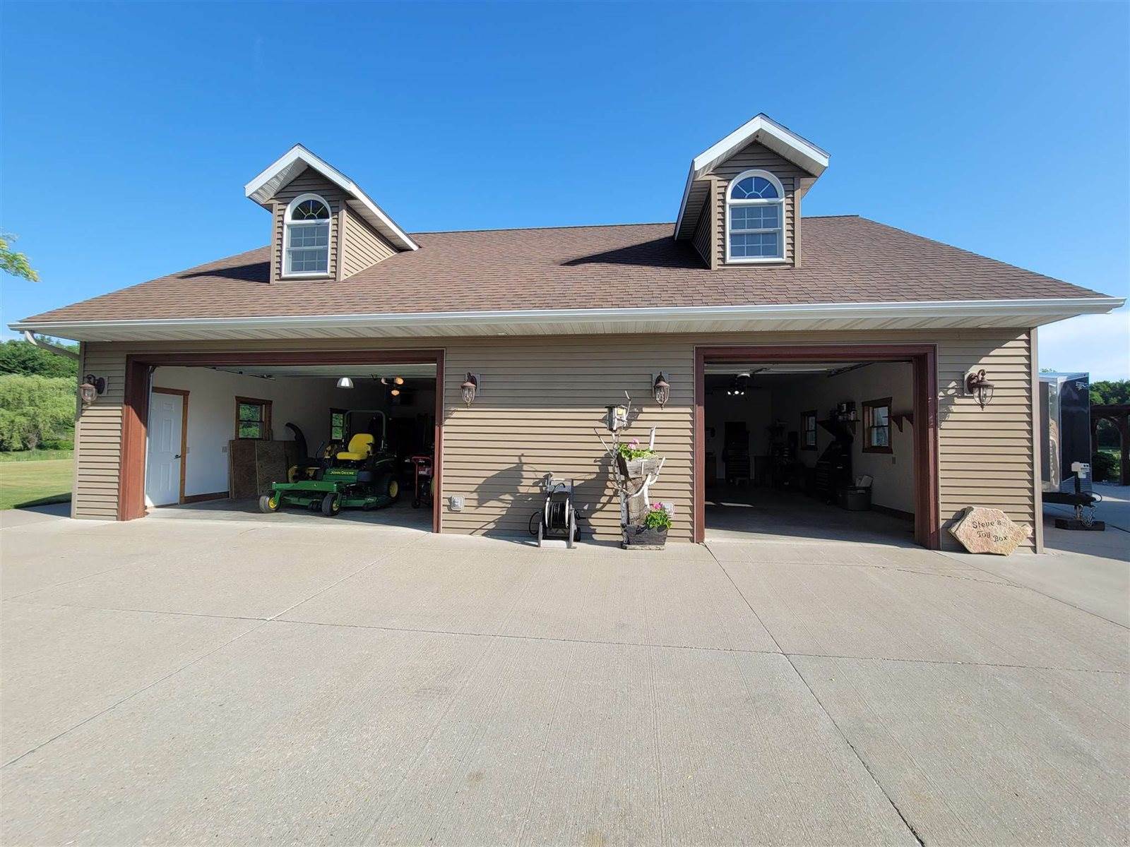 8268 Heggelund Lane, Marshfield, WI 54449