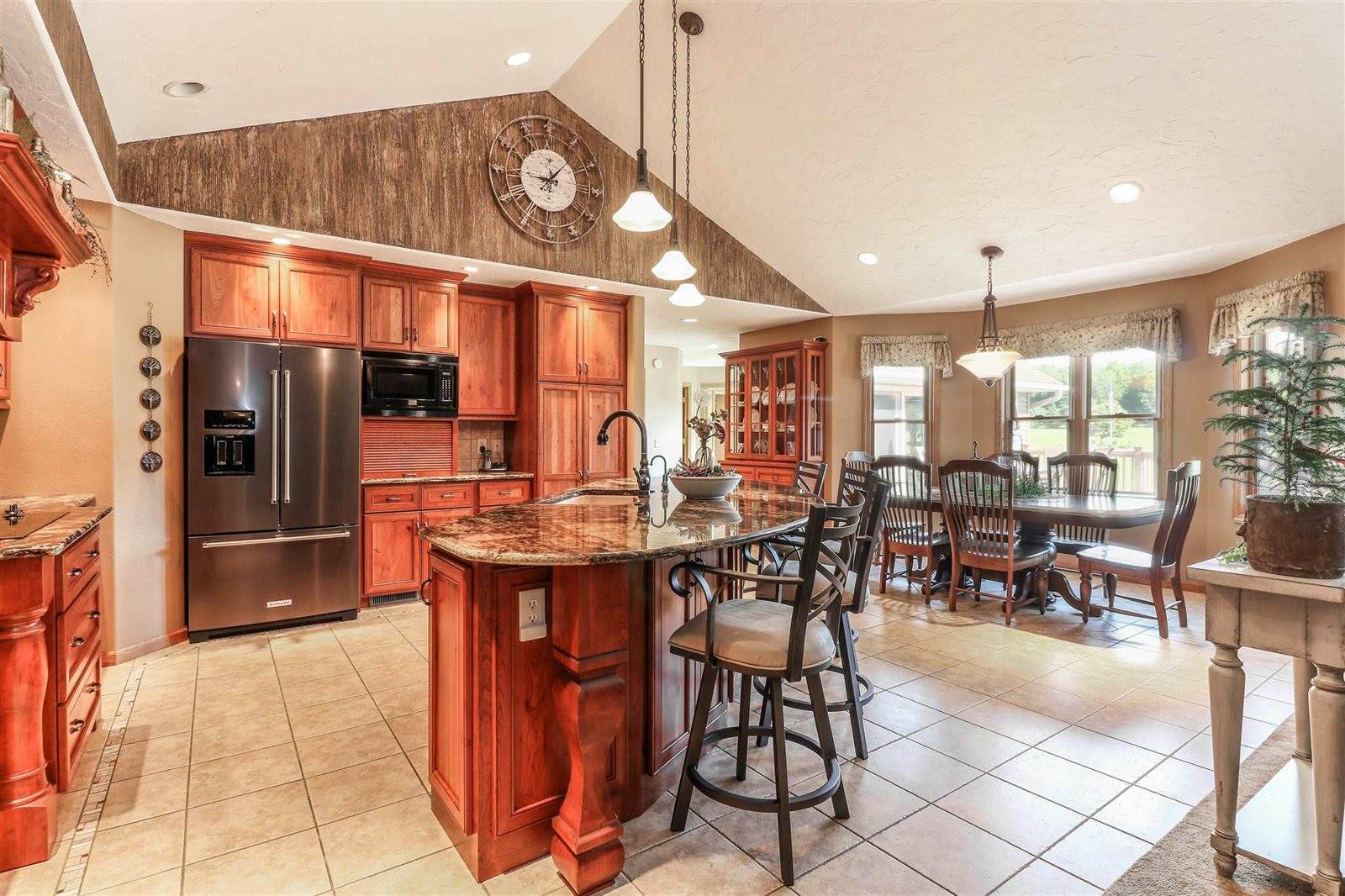 8268 Heggelund Lane, Marshfield, WI 54449