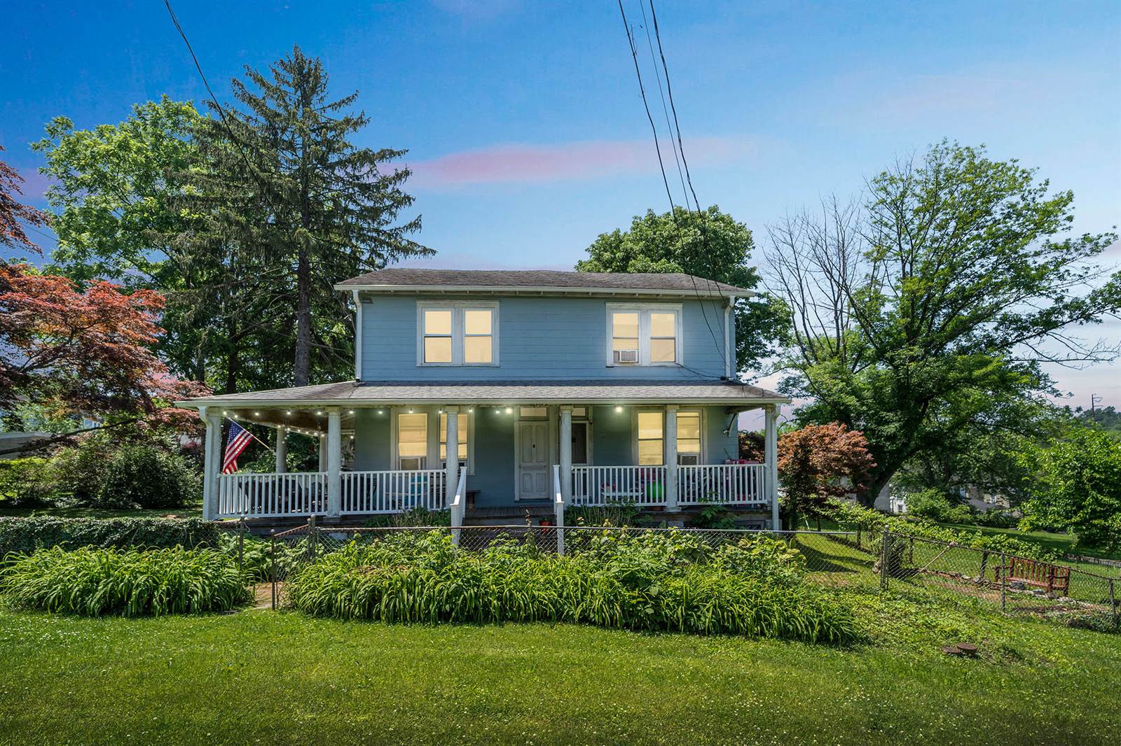 1 Oakhurst Ave., Aston, PA 19015