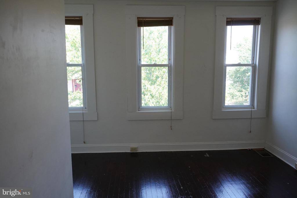 1115 Gorsuch Avenue, Baltimore, MD 21218