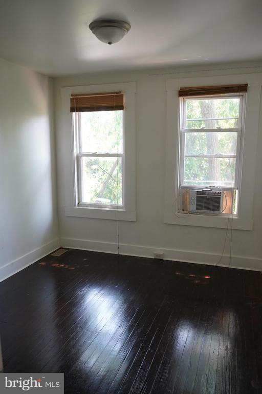1115 Gorsuch Avenue, Baltimore, MD 21218