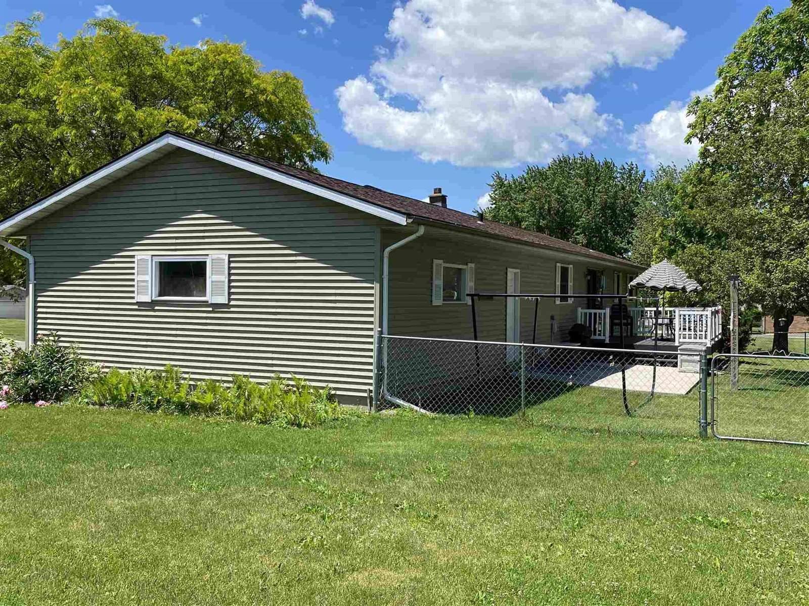 2219 E Becker Road, Marshfield, WI 54449