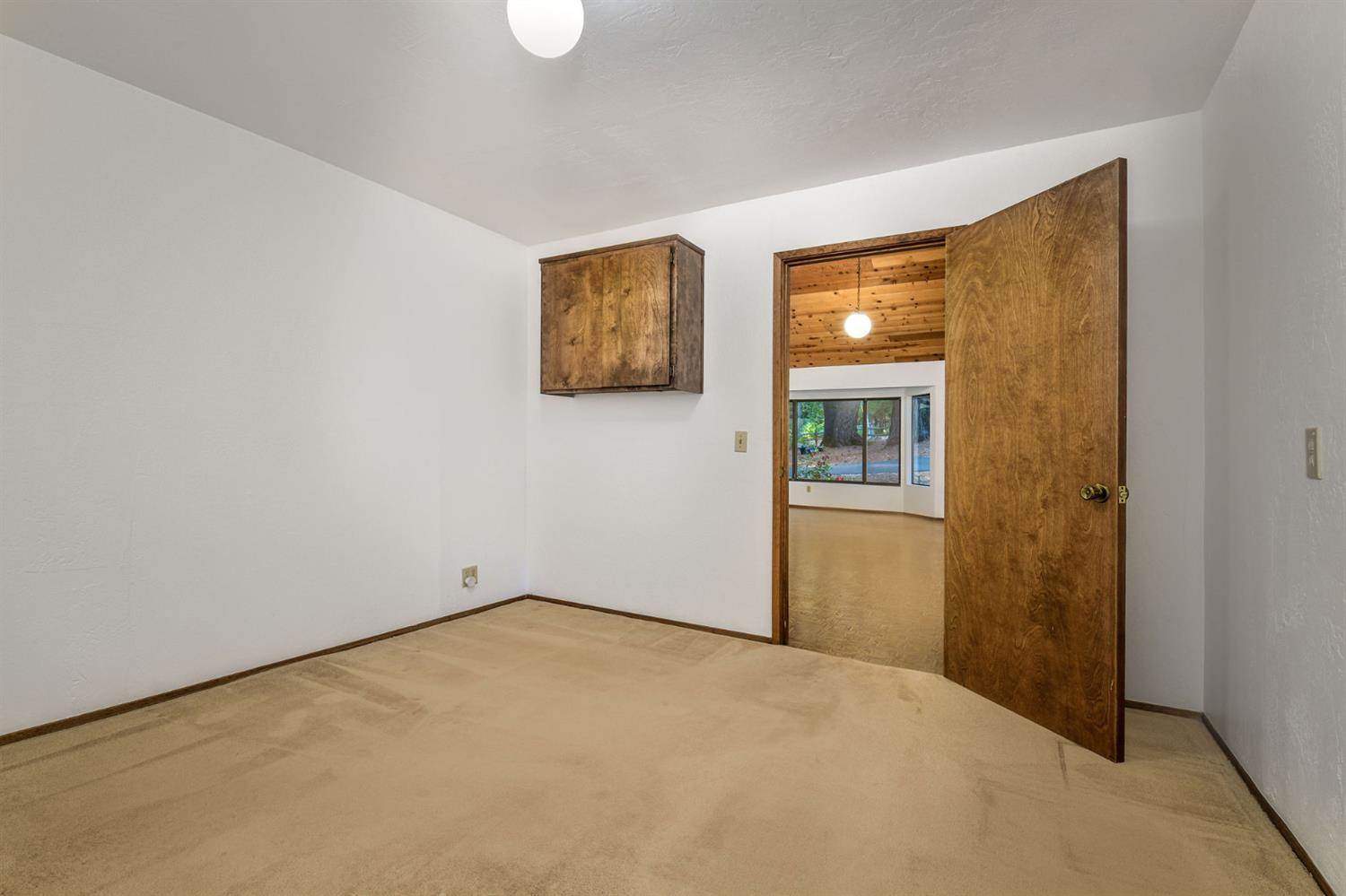 12389 Hillcrest Drive, Nevada City, CA 95959