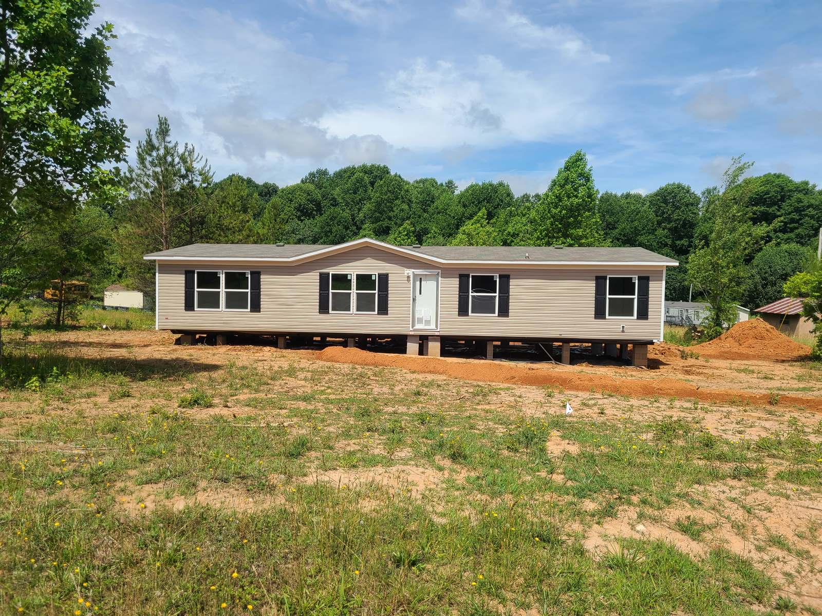 127 Tucker Rd., Statesville, NC 28677