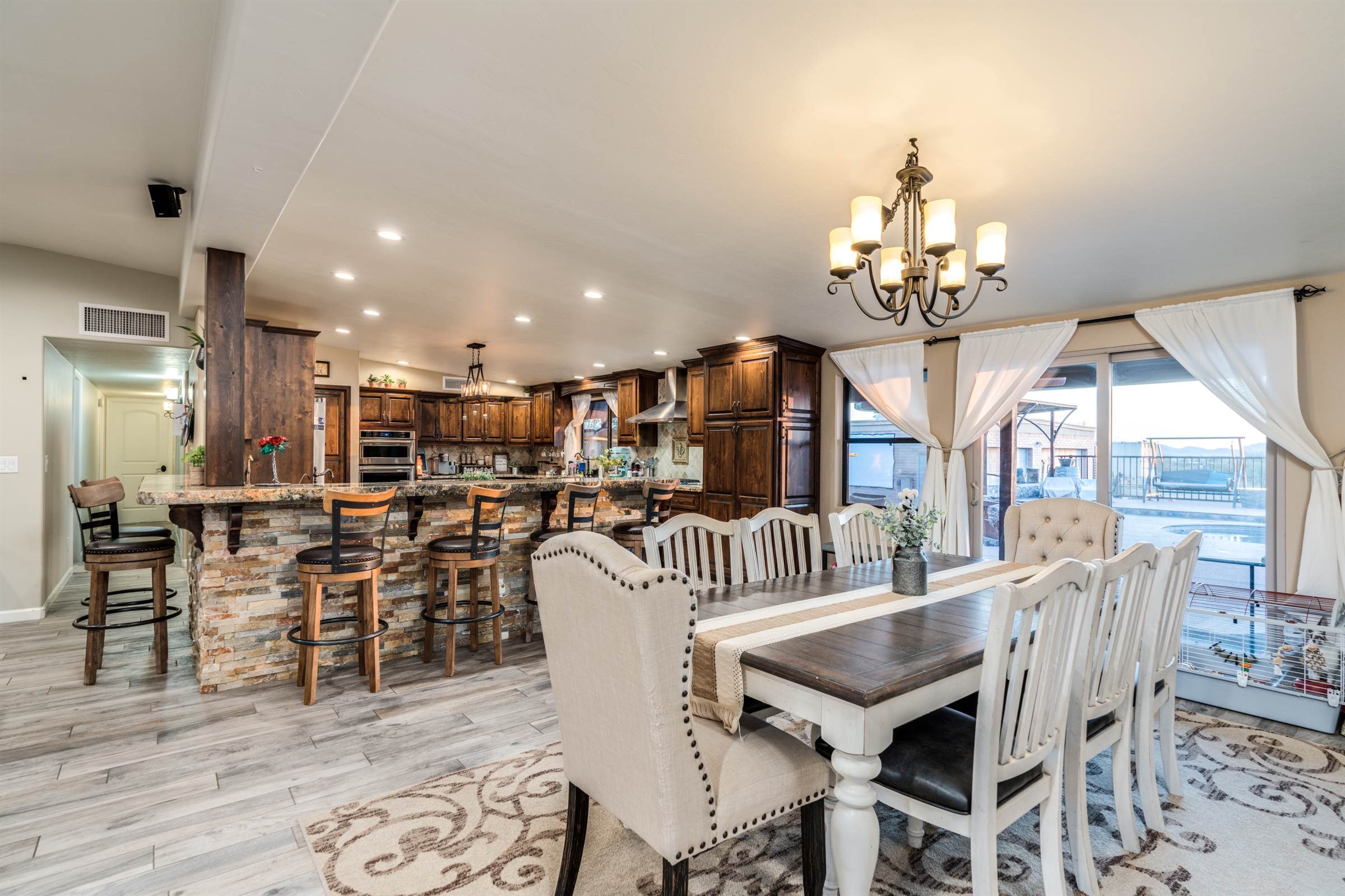 2312 W Montrose, Tucson, AZ 85741