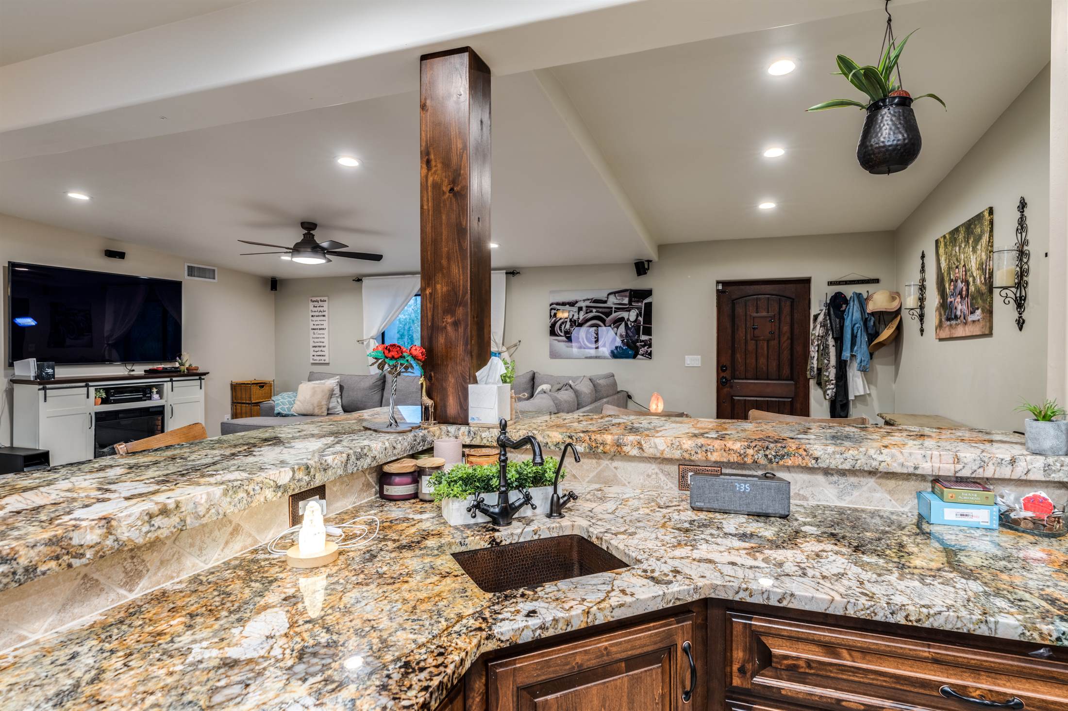 2312 W Montrose, Tucson, AZ 85741