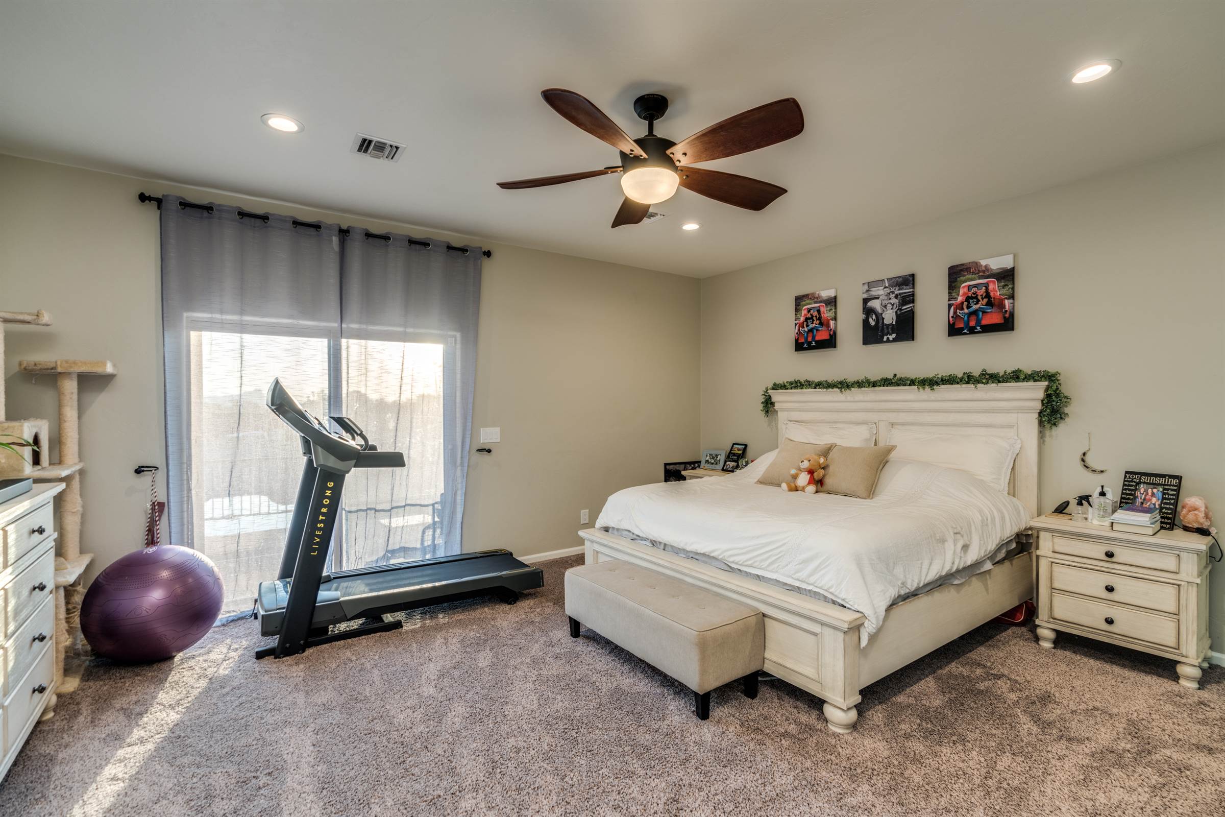 2312 W Montrose, Tucson, AZ 85741