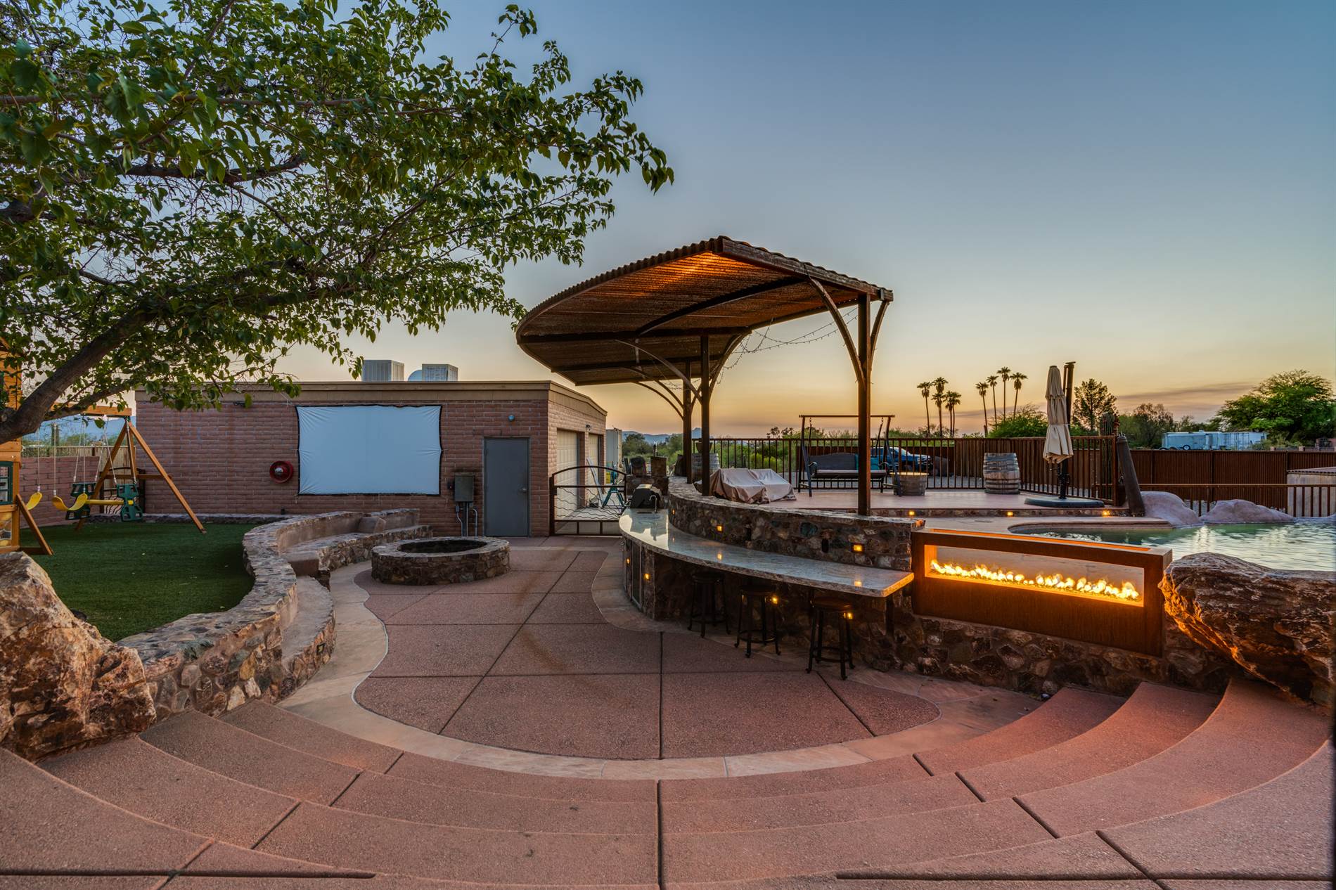 2312 W Montrose, Tucson, AZ 85741