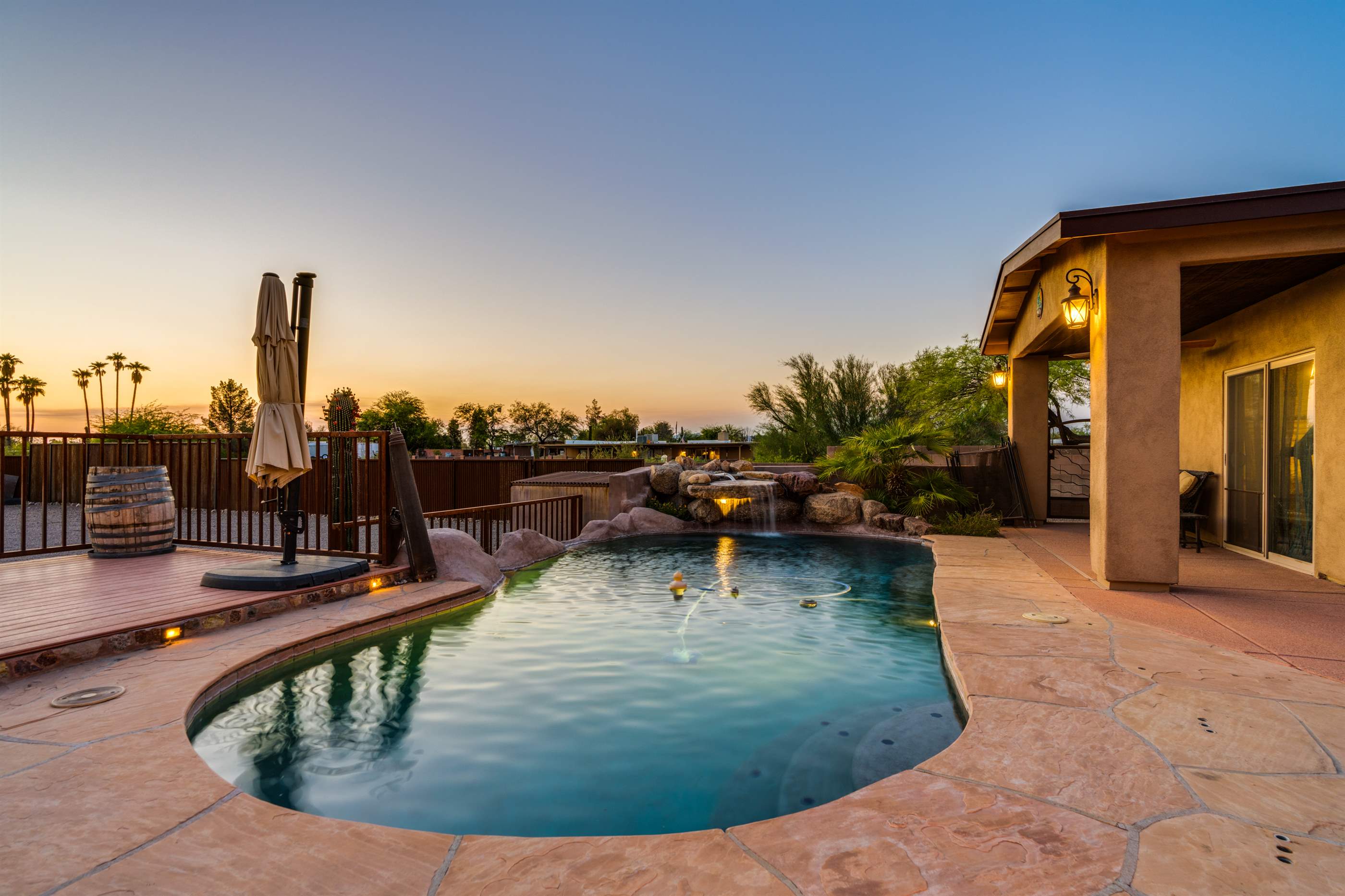 2312 W Montrose, Tucson, AZ 85741