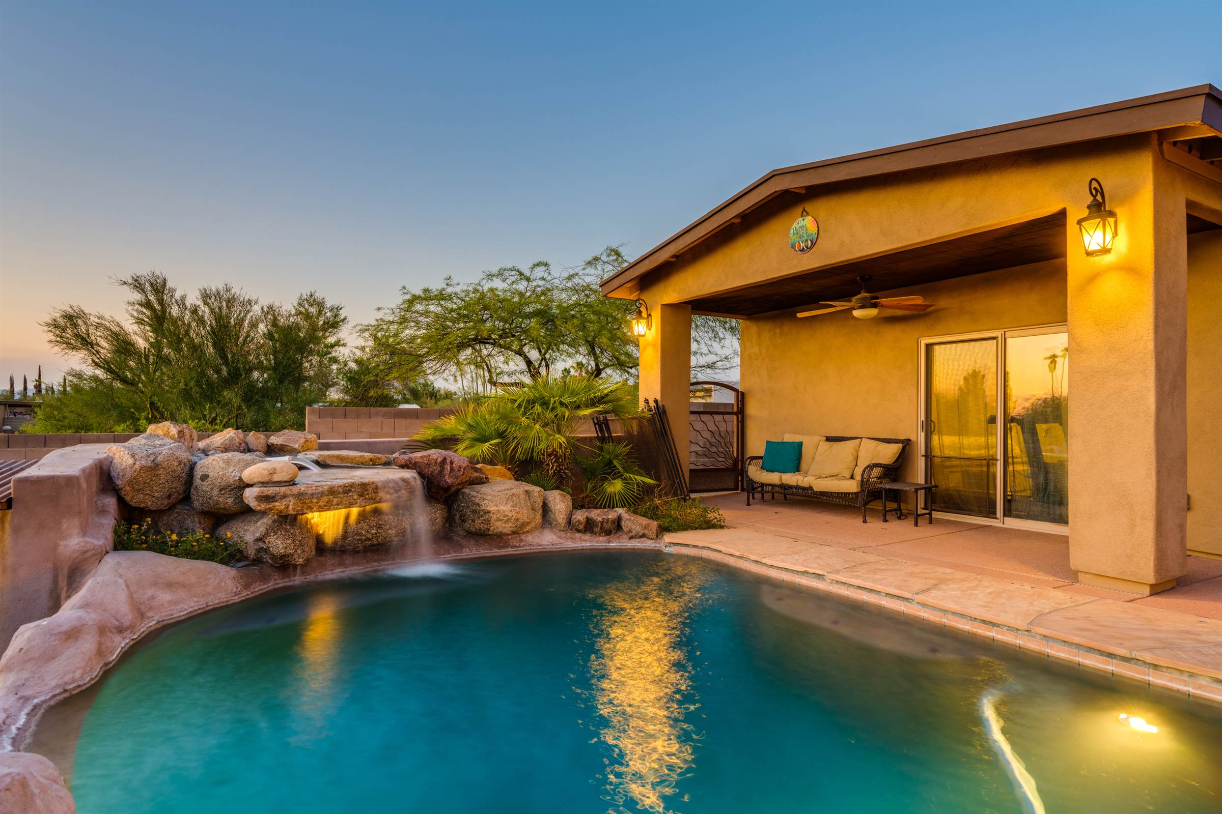 2312 W Montrose, Tucson, AZ 85741