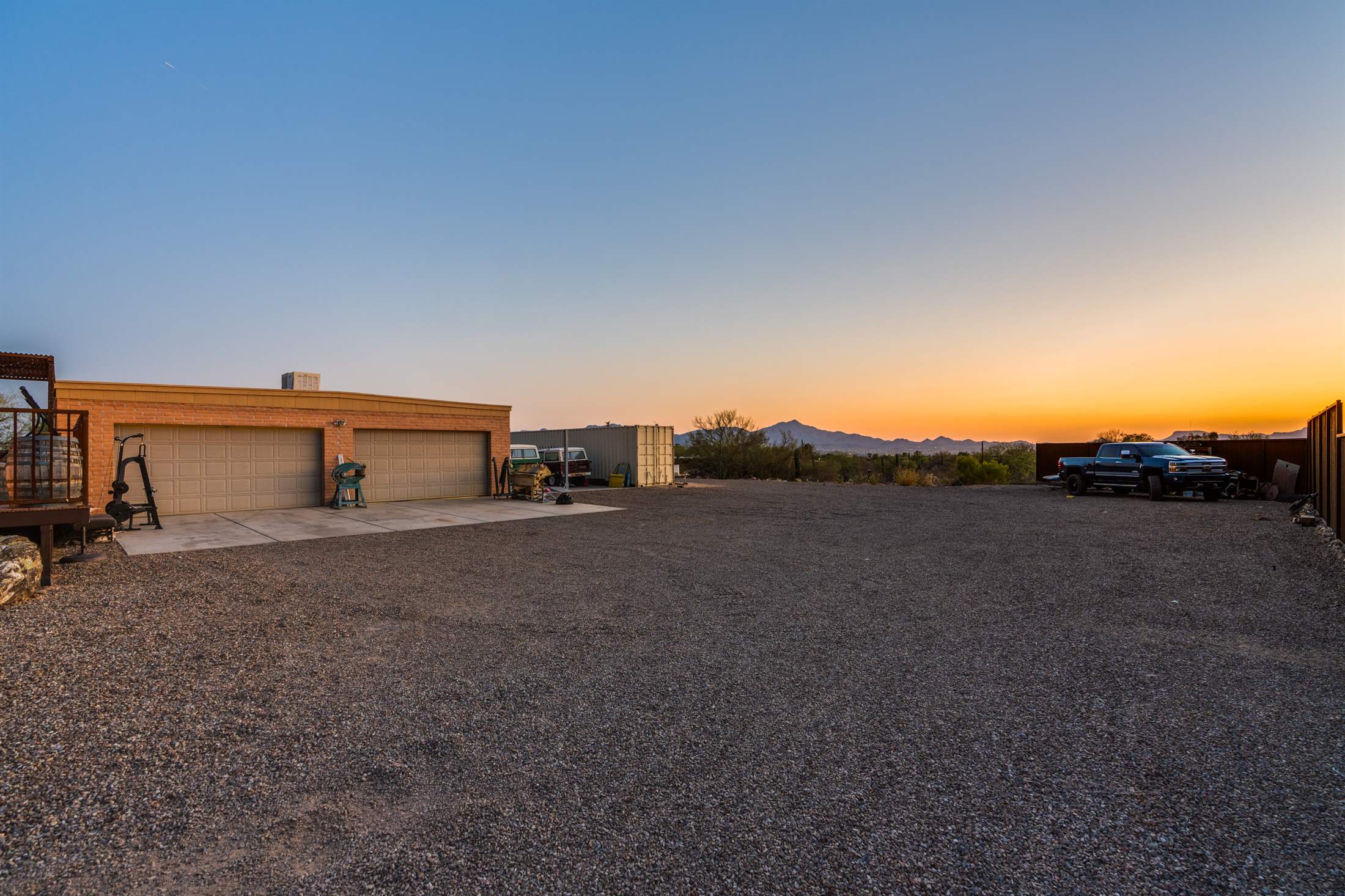 2312 W Montrose, Tucson, AZ 85741