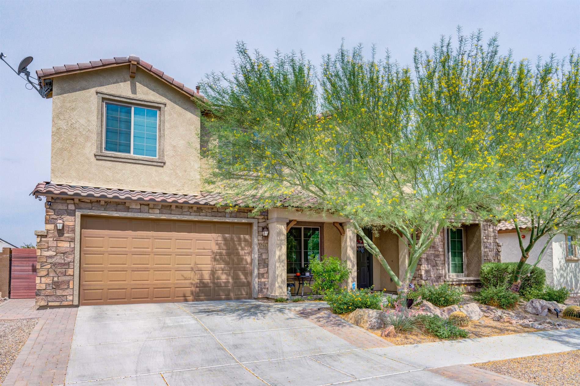 5766 S Clonmellon, Tucson, AZ 85747