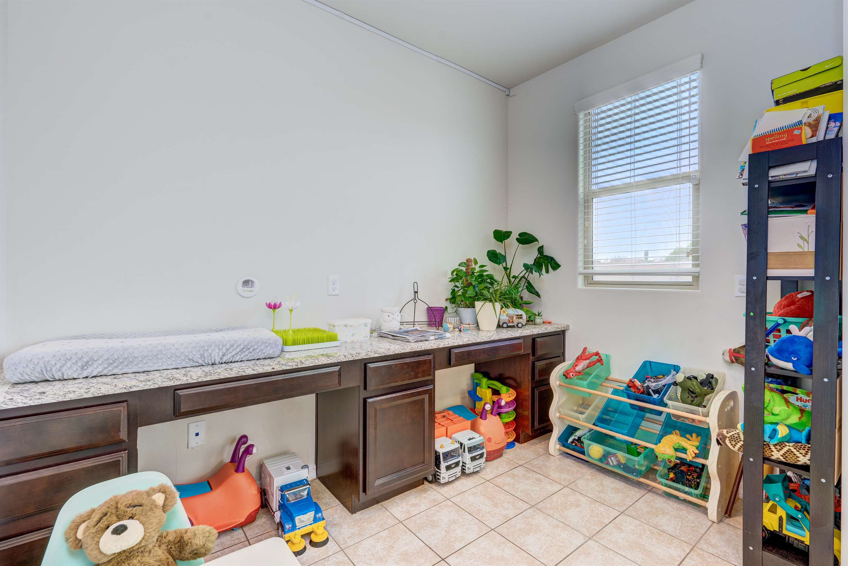 5766 S Clonmellon, Tucson, AZ 85747