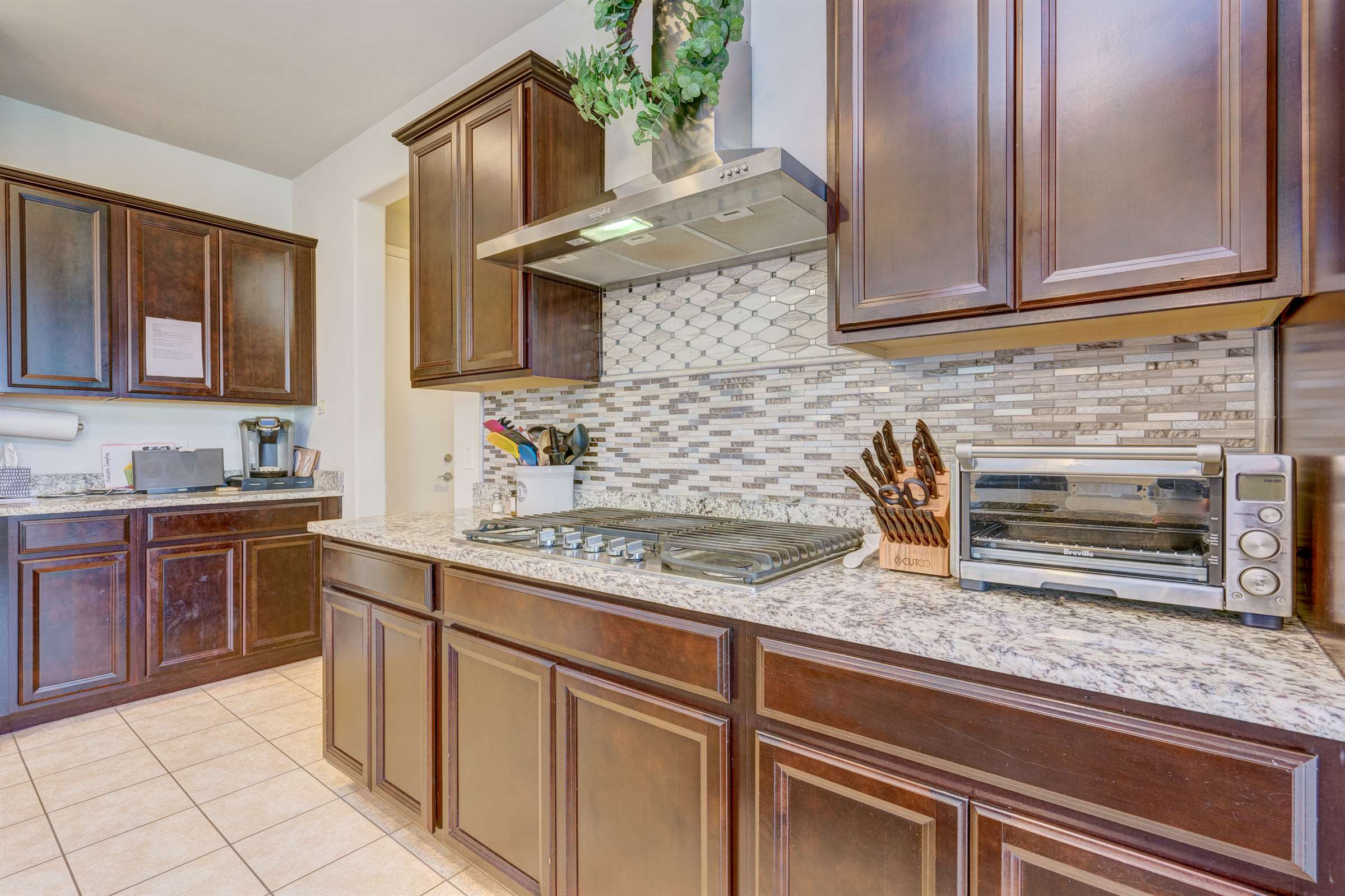 5766 S Clonmellon, Tucson, AZ 85747