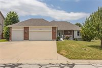4420 SW Creekview Drive, Lee's Summit, MO 64082