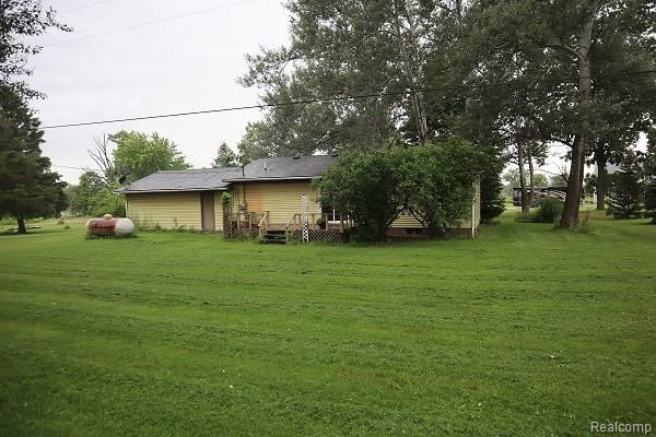 2356 Burke Road, Howell Township, MI 48836