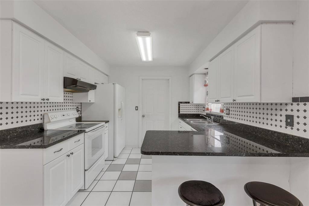 2013 Dearing Avenue, Deltona, FL 32725