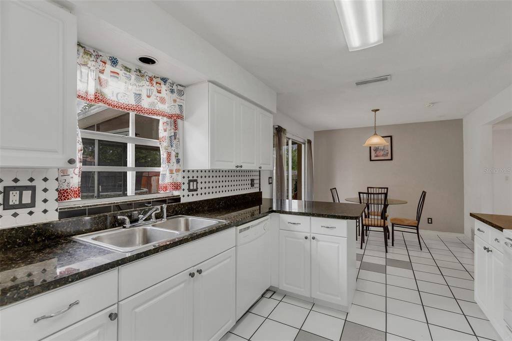 2013 Dearing Avenue, Deltona, FL 32725