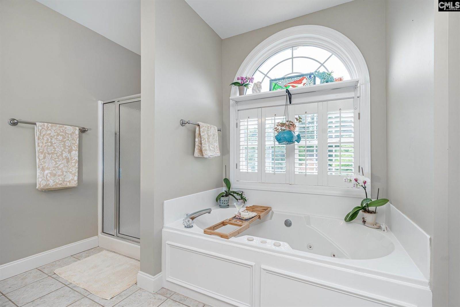 12 Sienna, Chapin, SC 29036