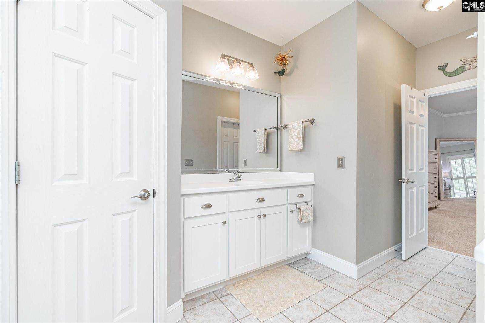 12 Sienna, Chapin, SC 29036