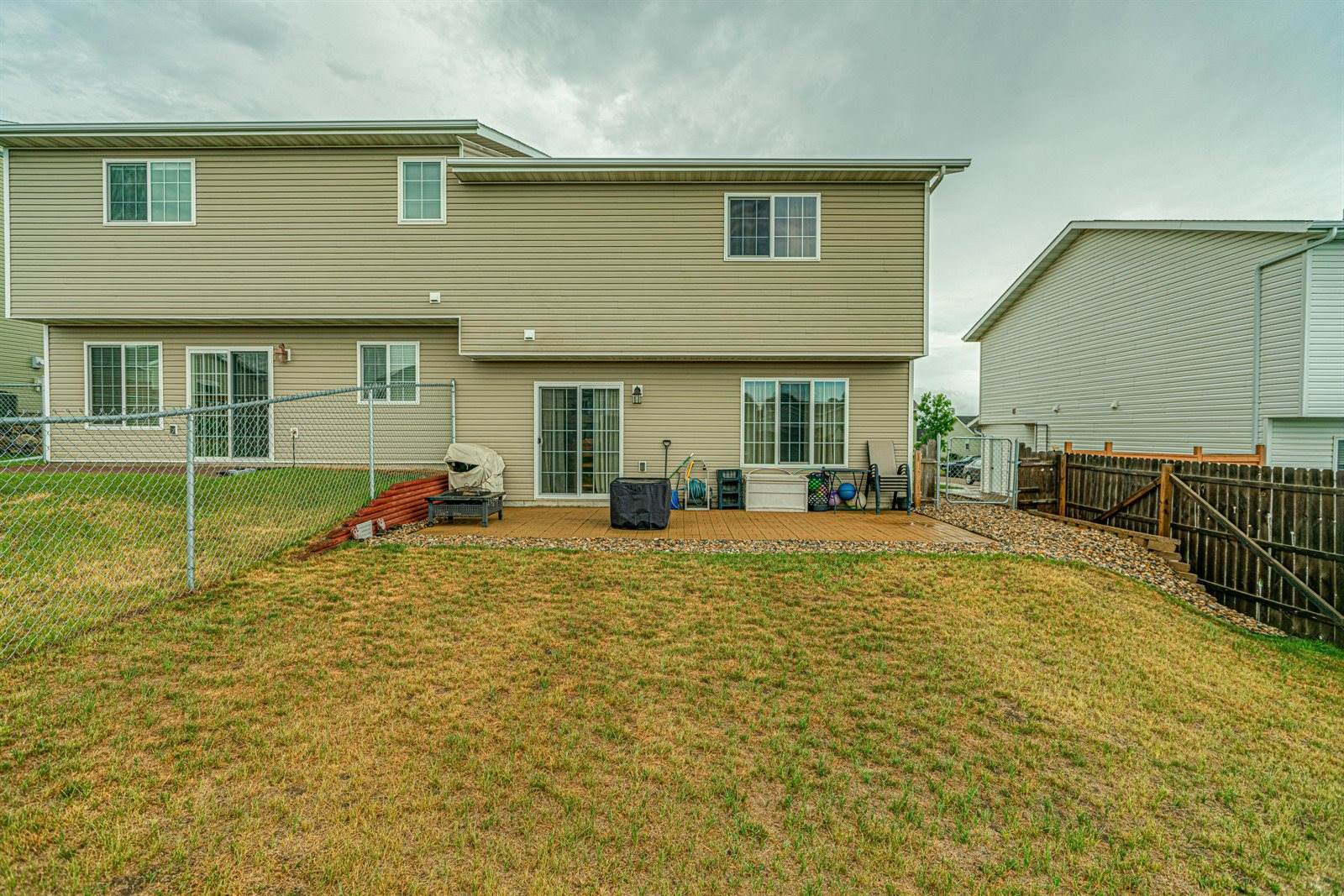 6494 Reily Road, Lincoln, ND 58504