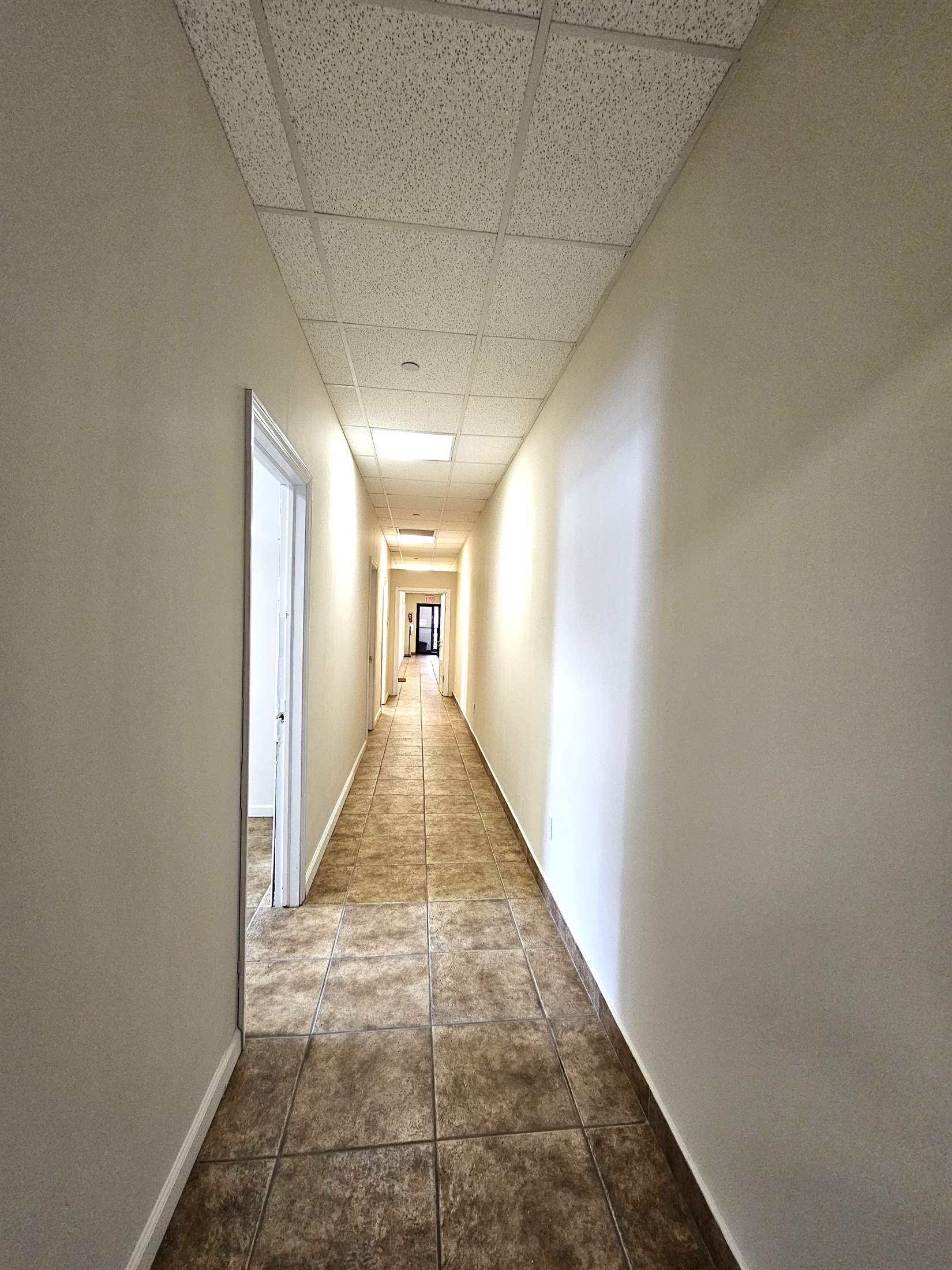 1864 Clove rd, Sgtaten Island, NY 10304