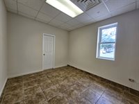 1864 Clove rd, Sgtaten Island, NY 10304