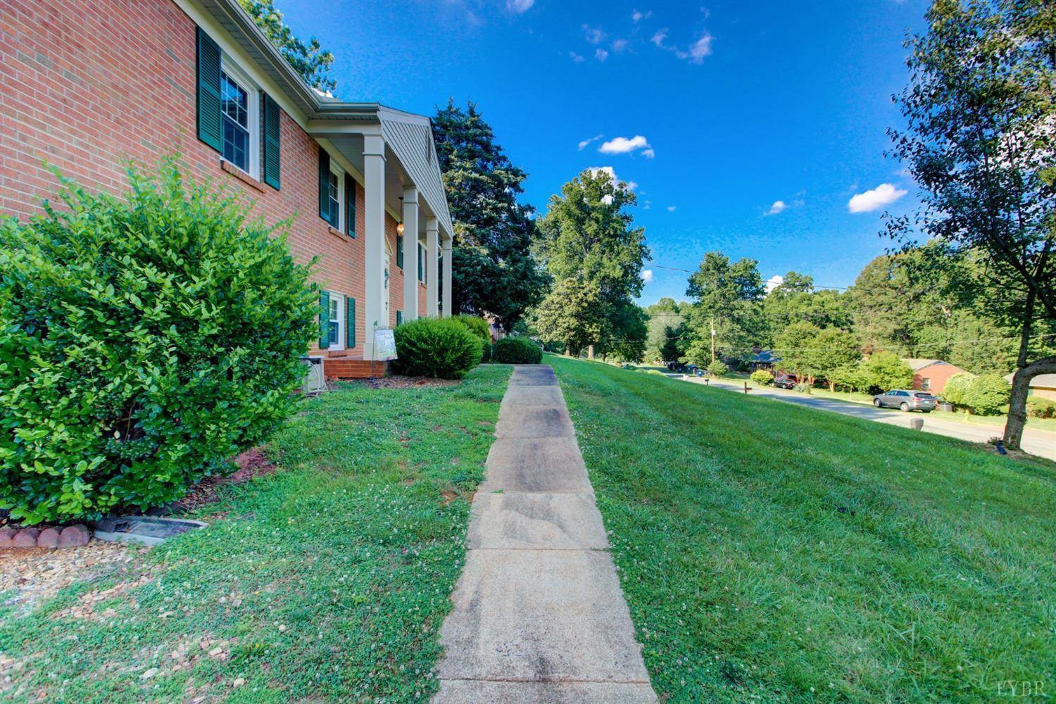 370 Winding Way Road, Lynchburg, VA 24502