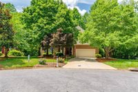 9 Regal Court, Greensboro, NC 27410