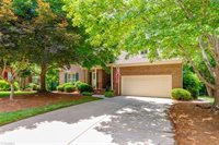 9 Regal Court, Greensboro, NC 27410