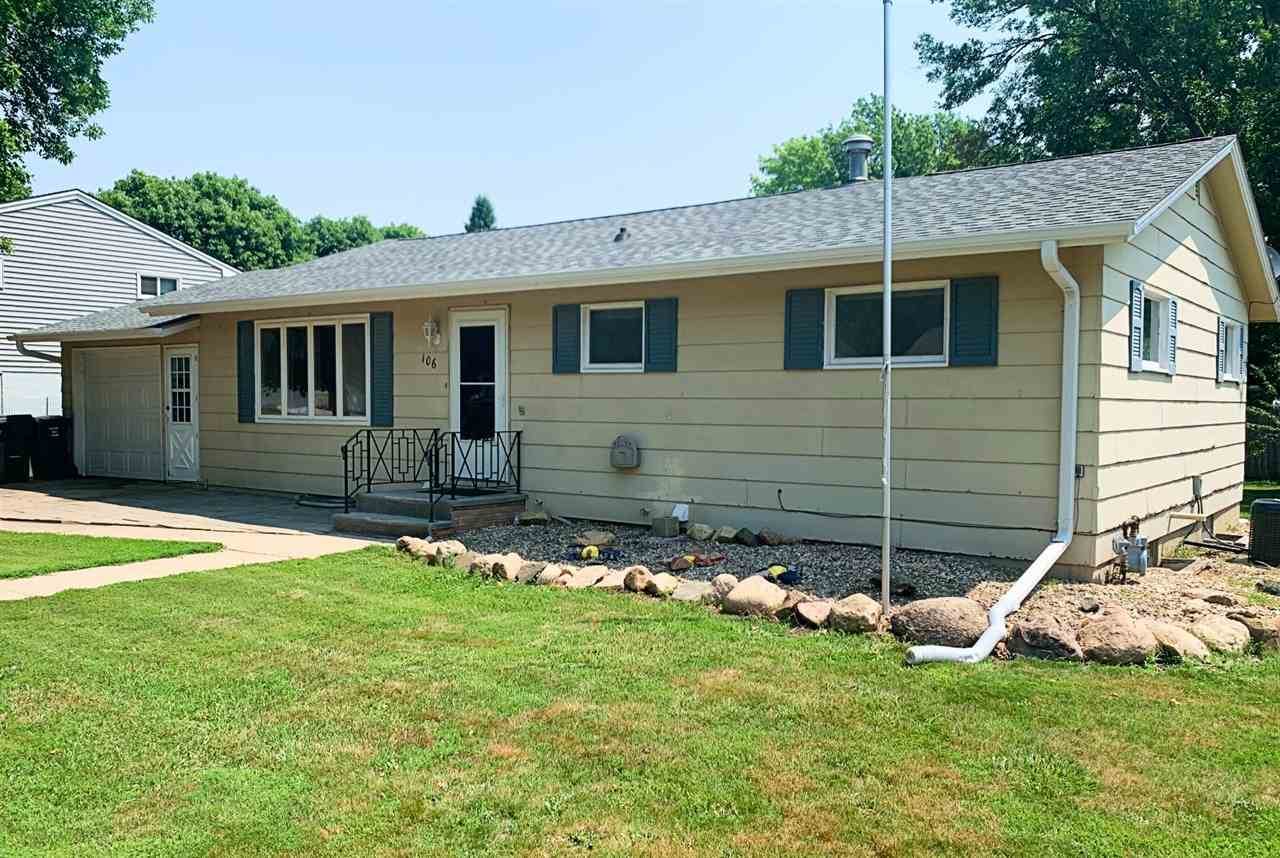 106 North Lincoln, Everly, IA 51338