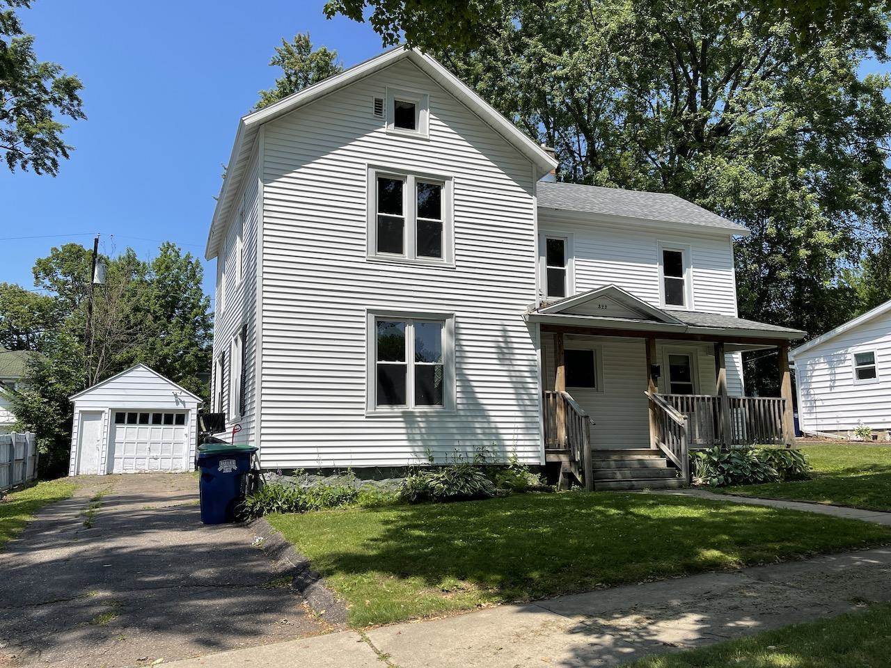 322 S 6th Avenue, Wausau, WI 54401