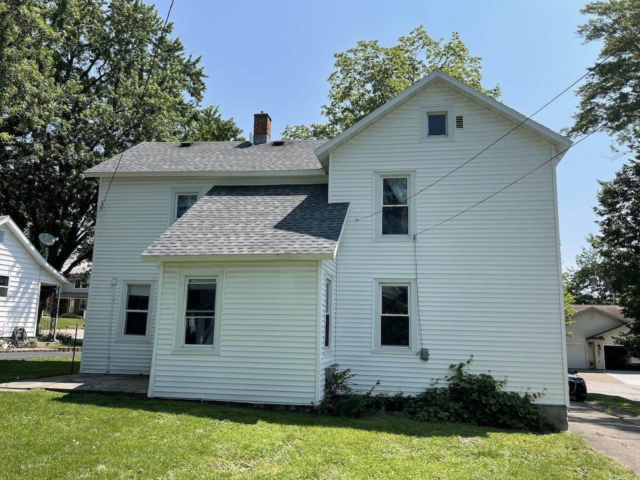 322 S 6th Avenue, Wausau, WI 54401