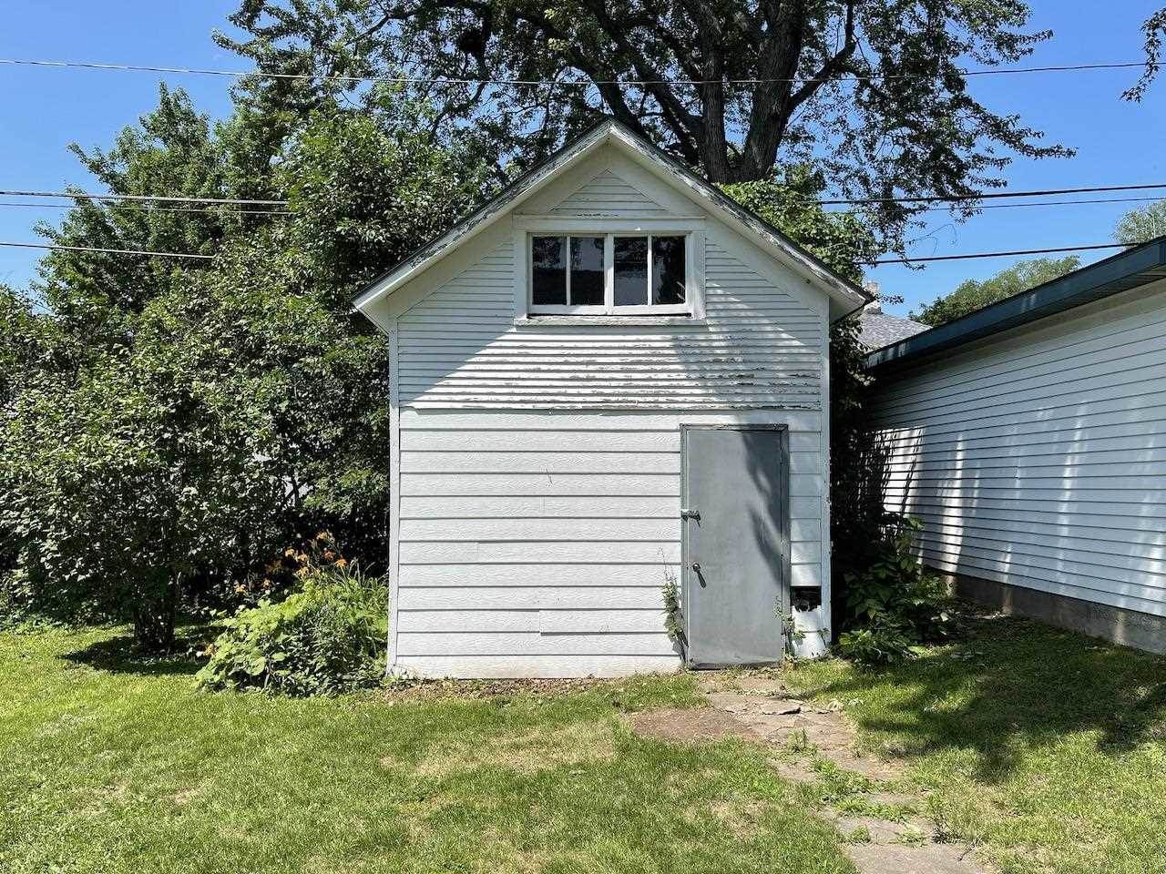 322 S 6th Avenue, Wausau, WI 54401