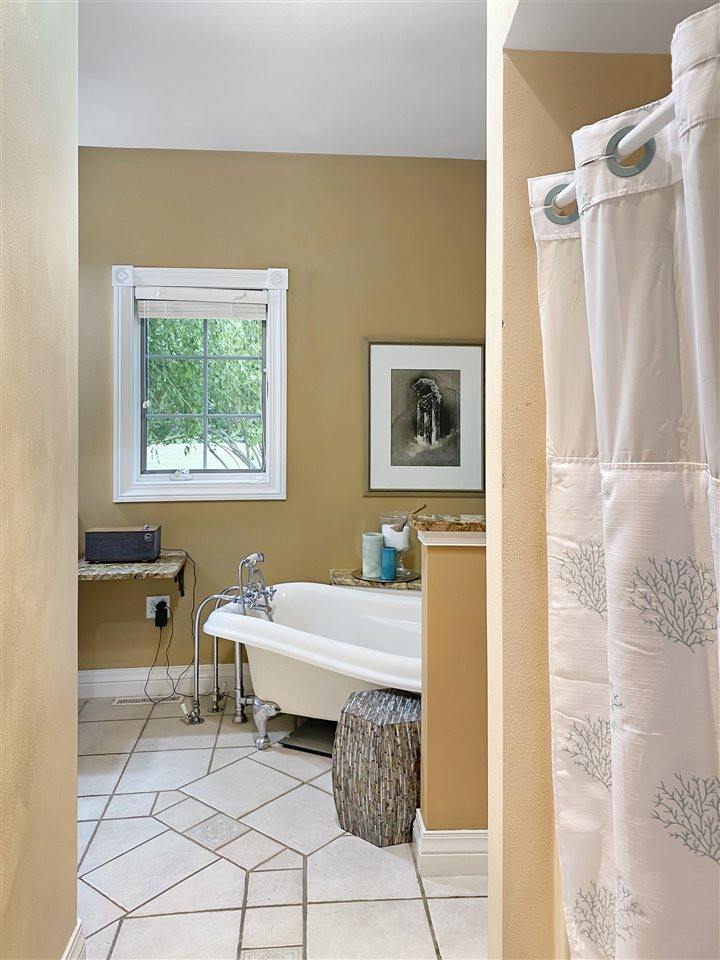 152 Schramm, Neenah, WI 54956