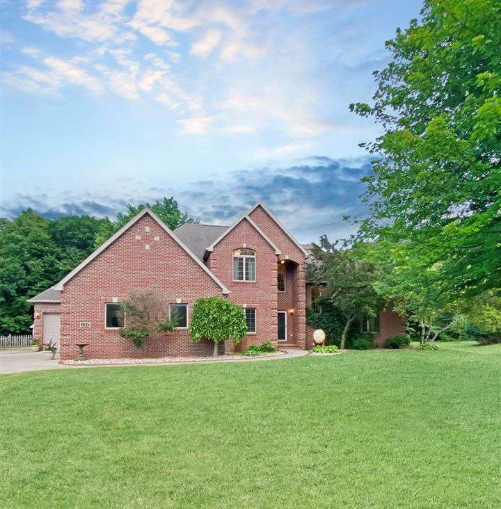 152 Schramm, Neenah, WI 54956