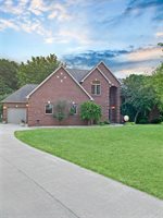 152 Schramm, Neenah, WI 54956