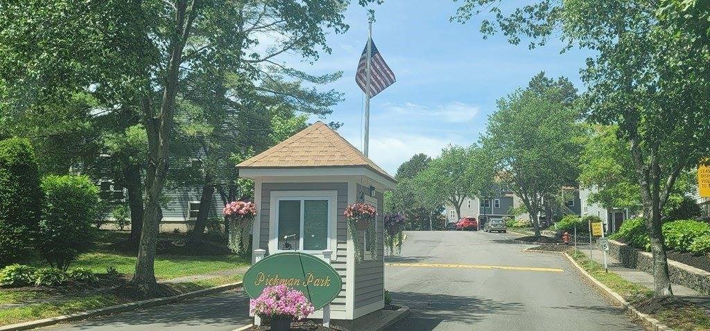 14 Russell Drive, Salem, MA 01970