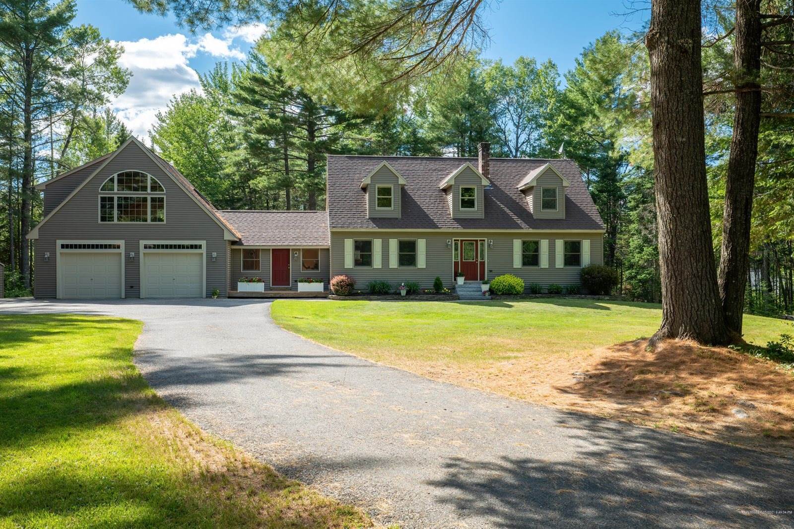 1182 Hudson Road, Glenburn, ME 04401