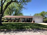 2702 Massachusetts Avenue, Joplin, MO 64804