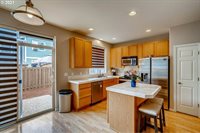 2738 SE 74TH Way, Hillsboro, OR 97123