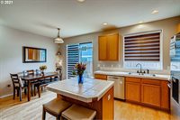 2738 SE 74TH Way, Hillsboro, OR 97123