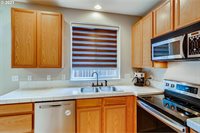 2738 SE 74TH Way, Hillsboro, OR 97123