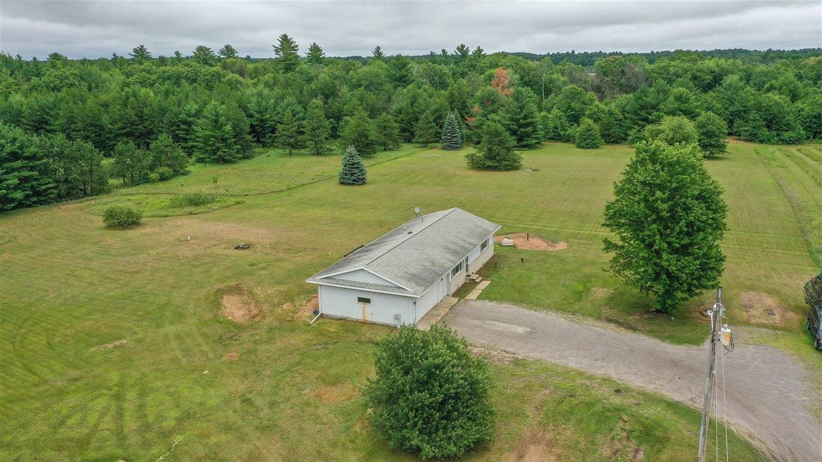 11281 County Road Z, Nekoosa, WI 54457